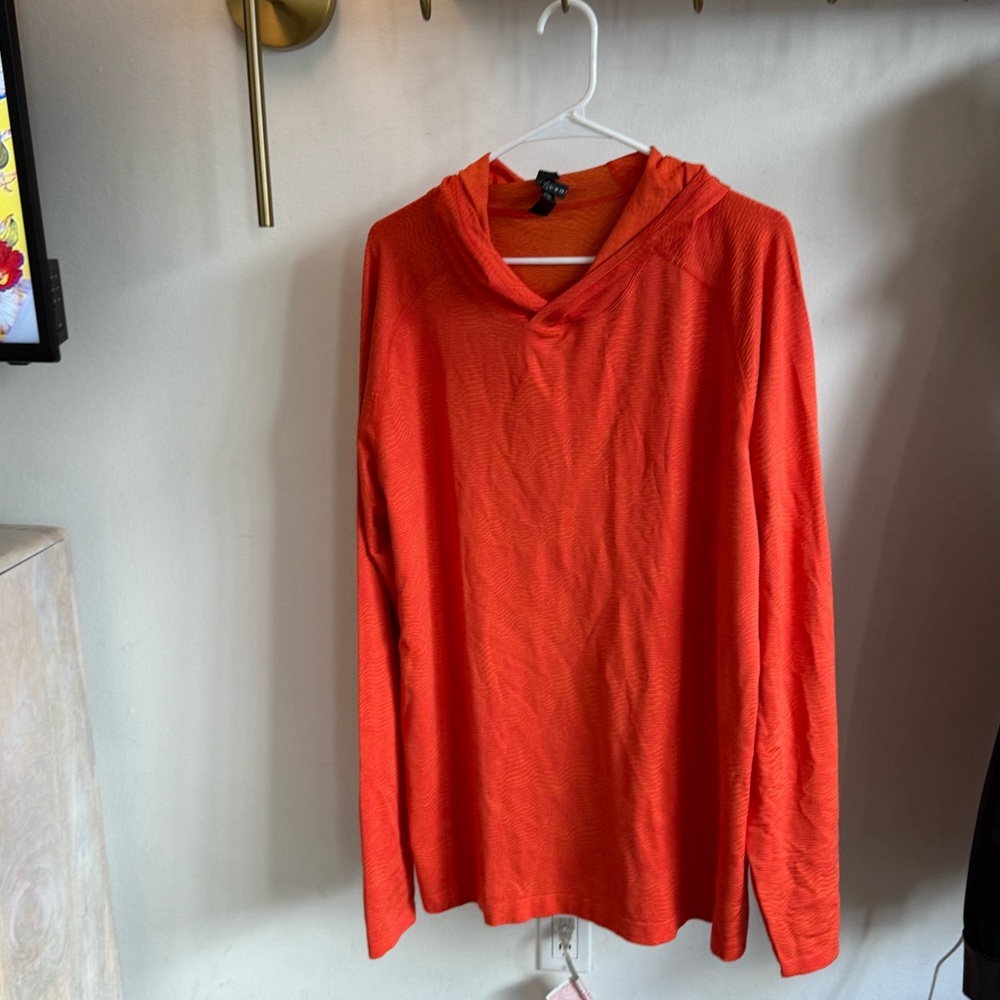 Metal Vent Tech Hoodie - XXL Men’s Lululemon Top, Longsleeves, Orange - Picture 2 of 7